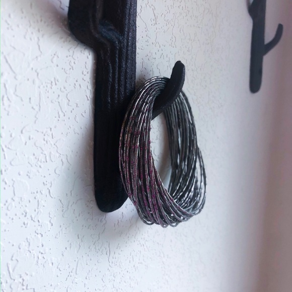 ✨ Happy Poshing ✨ - Picture 6 of 13